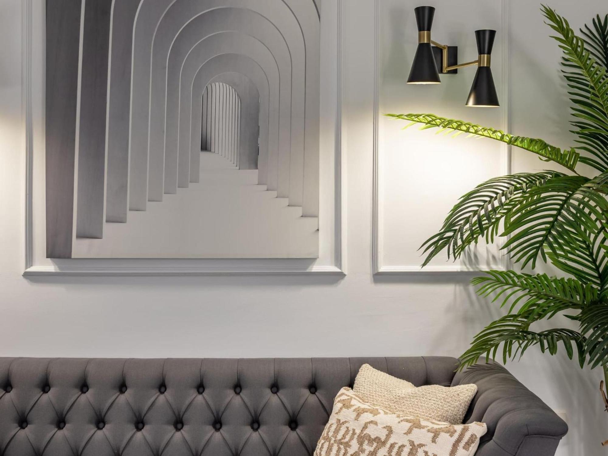 Central Stylish And Elegant 1 & 2 Bedroom Apartments I غرناطة المظهر الخارجي الصورة