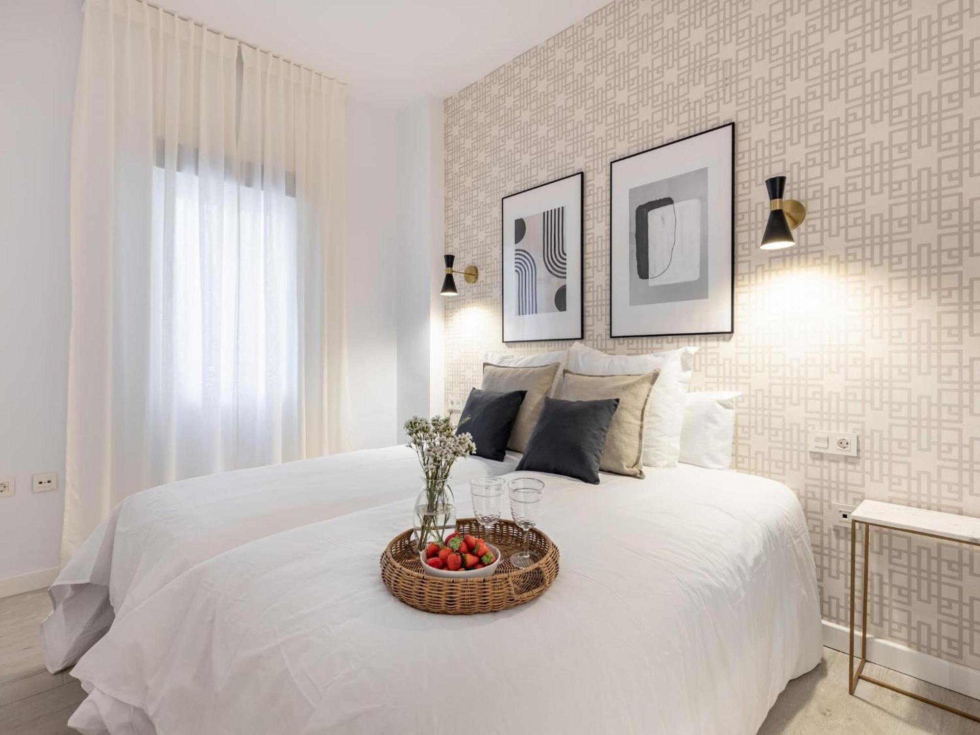 Central Stylish And Elegant 1 & 2 Bedroom Apartments I غرناطة المظهر الخارجي الصورة